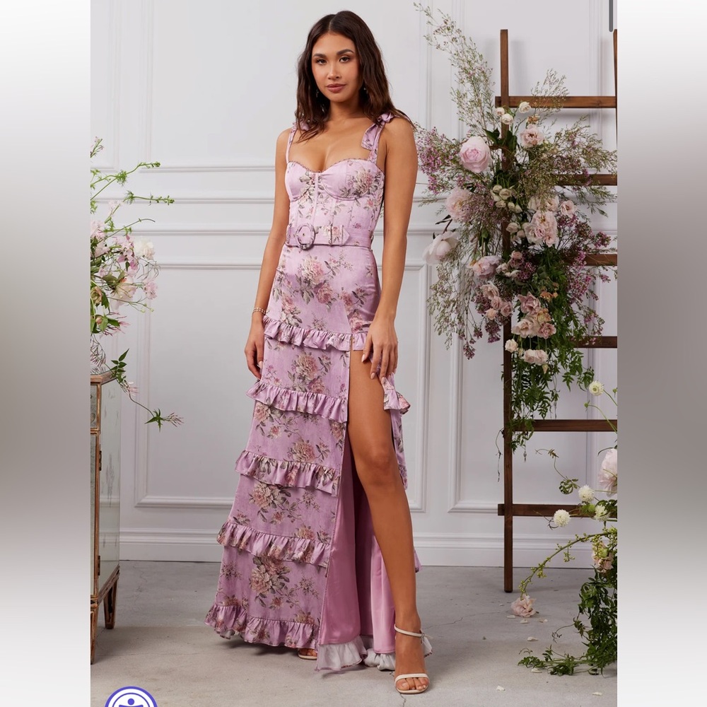 V Chapman - The Lisianthus Dress in Lilac Tapestry Rose